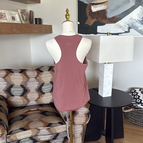 Lululemon Love Tank - Picture 1 of 9